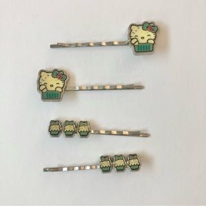 Hello Kitty cupcake hair pin set